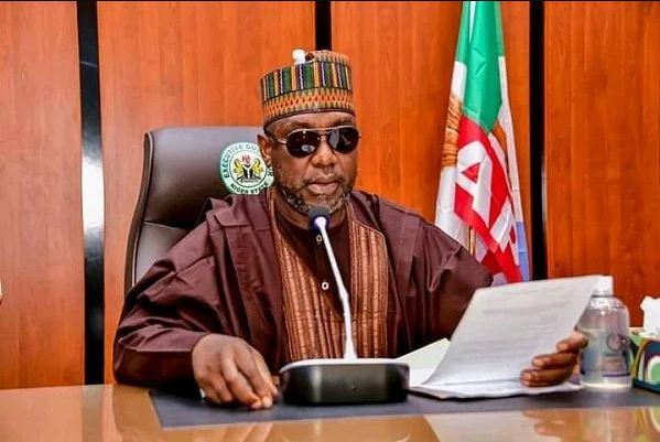 Niger governor storms APC Secretariat, parks on chairman’s spot