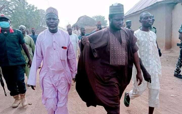 Angry constituents chase Niger state lawmaker out of community (video)