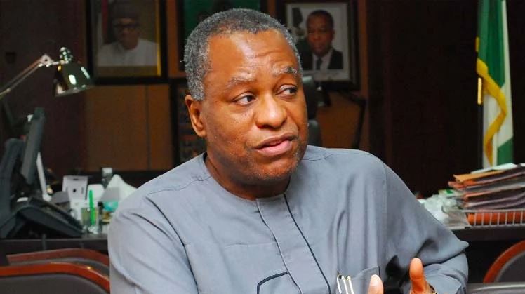 FG to airlift 2,000 Nigerians