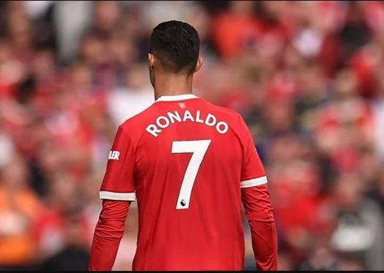 EPL: Ten Hag identifies player to take over Ronaldo’s no.7 shirt