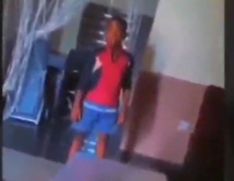 Boy insists he is not going to school and wants to become a bus conductor instead (video)