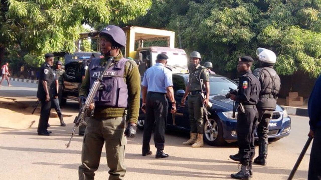 One killed, many injured as police, hunters engage bandits in Abuja