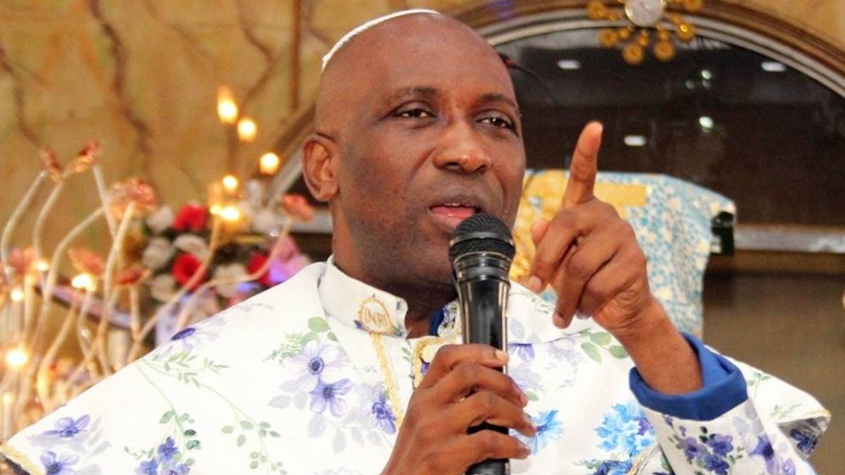 Presidency: Big names’ll join LP to destabilize you – Primate Ayodele warns Peter Obi