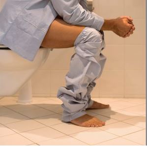 Sitting in the toilet for a long time can give you pile - Doctor warns