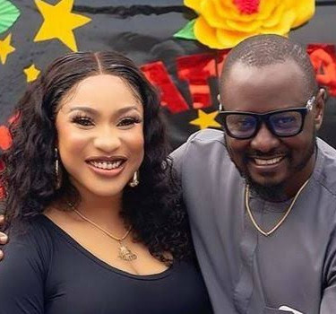 Tonto Dikeh shares video of her ex Prince Kpokpogri dancing and called it her "current mood"