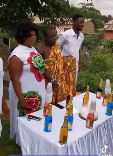 Man takes his birthday party to the cemetery