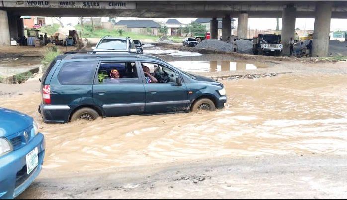 Ogun community knocks govt for abandoning MFM road