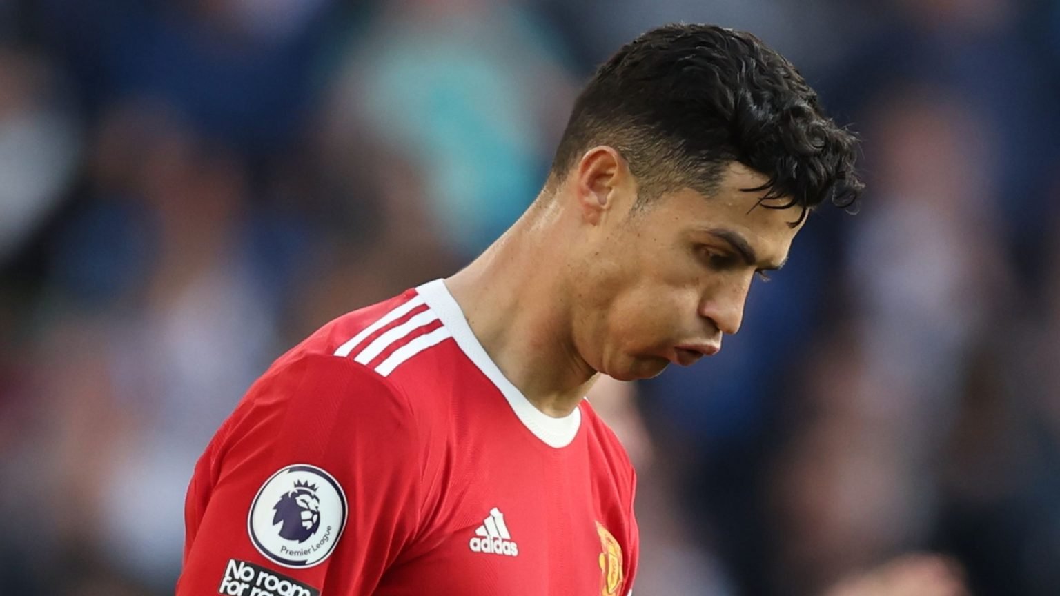 EPL: Ronaldo breaks silence after Man Utd terminates his contract