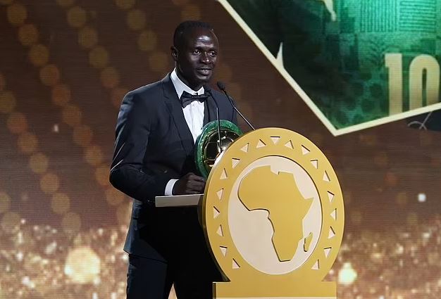 Sadio Mane beats Mo Salah to win 2022 African Player of the Year