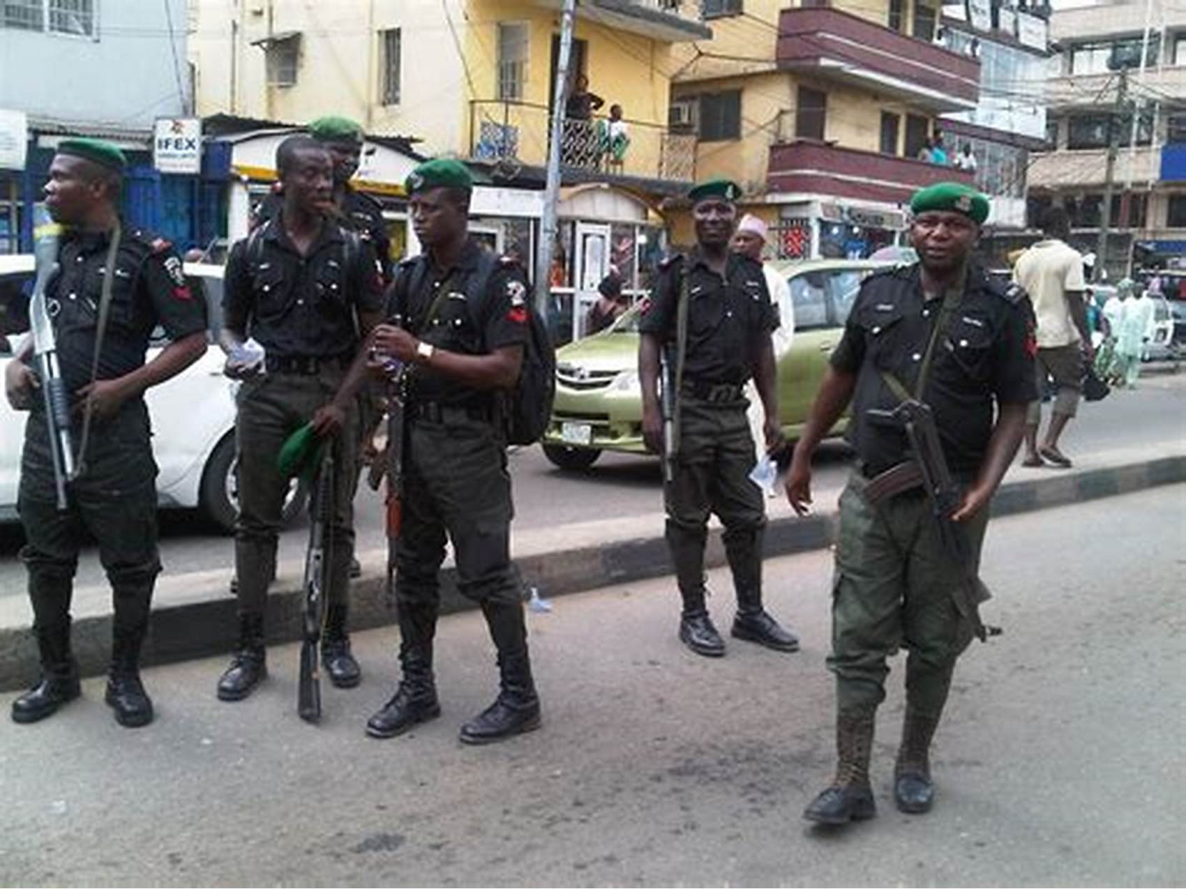 Seven Edo police officers arrested for extortion