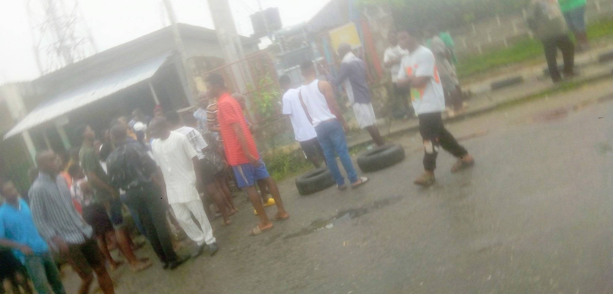 Suspected transformer vandal electrocuted in Bayelsa (graphic photos)