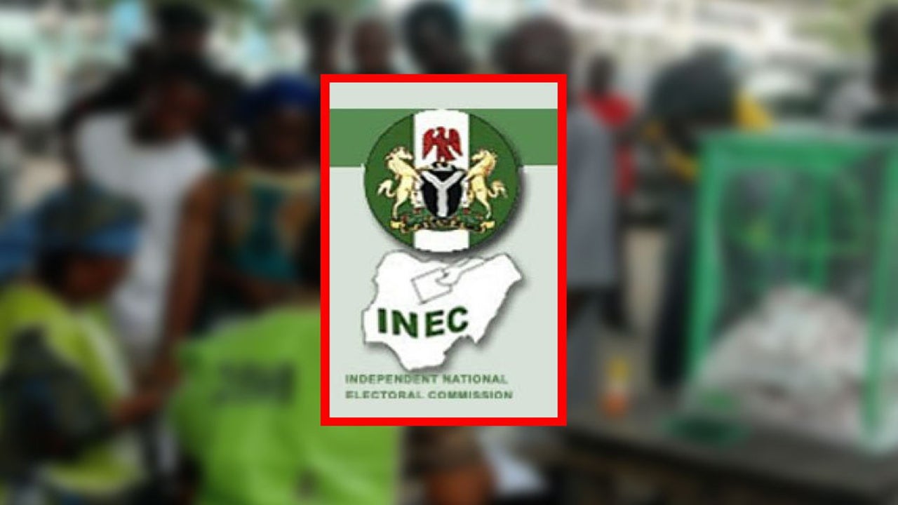 2023: INEC demonstrates how results will be uploaded using BVAS machine [VIDEO]