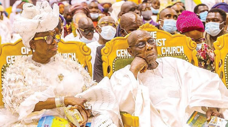 Obasanjo becomes ‘new bride’ of socialites, politicians