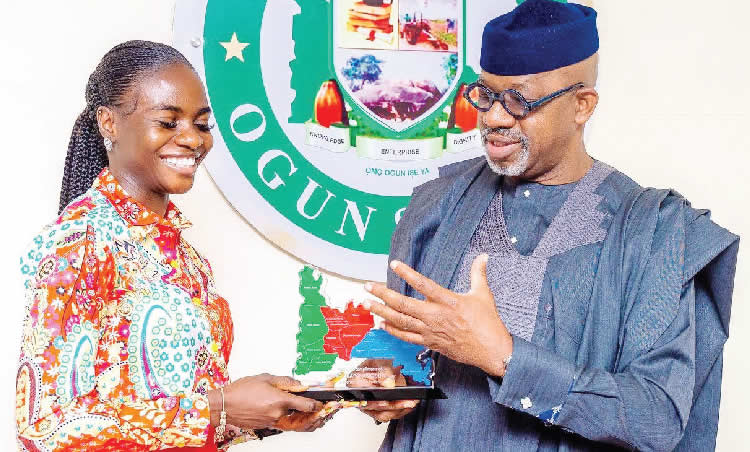 Abiodun welcomes Amusan with multi-million naira house, N5m