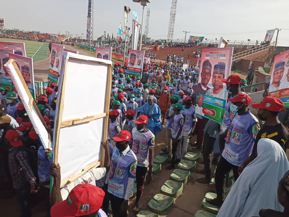 Confusion as APC ends Bauchi presidential rally over power outage